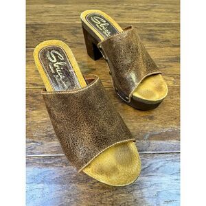 SBICCA Vintage Collection Genuine Leather Heeled Clog Brass Rivets, Sz 37